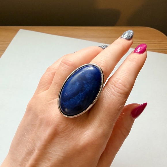 Jewelry - Dark Blue Oval Stone Ring